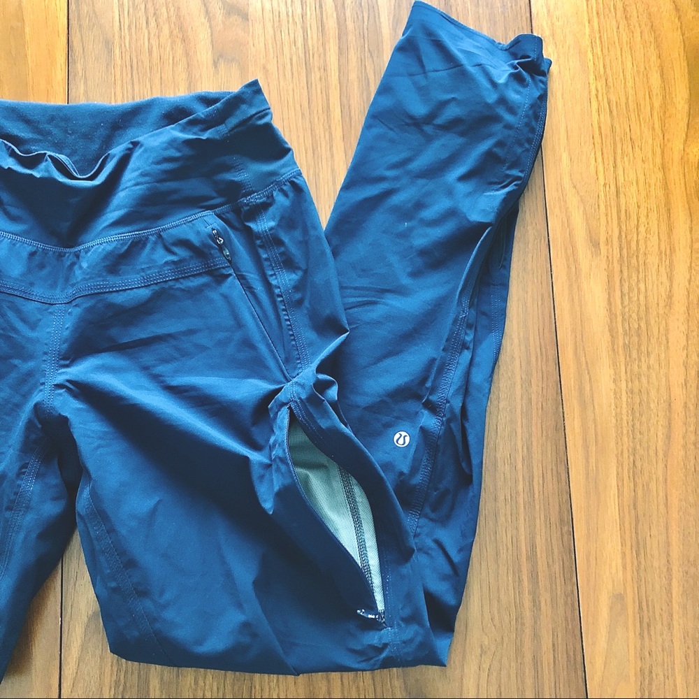 LULULEMON Shell Pants - EUC - True Navy